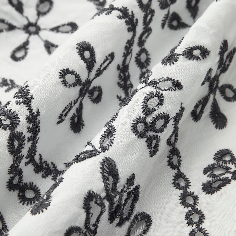 Commense Black and White Floral Midi Dress - Picture 3 of 3